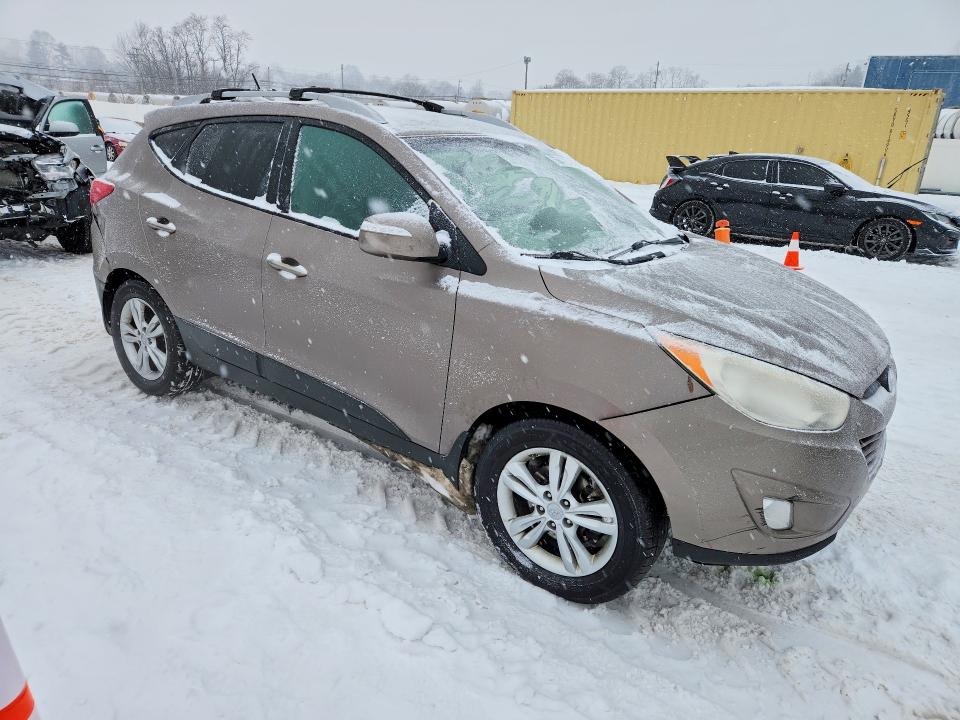 2013 Hyundai Tucson VIN KM8JU3AC5DU721931 COPART salvage auction — REAR END, Oh - Cert Of Title-Salvage, sold $2,250 on 2026-07-07 (photo 4)