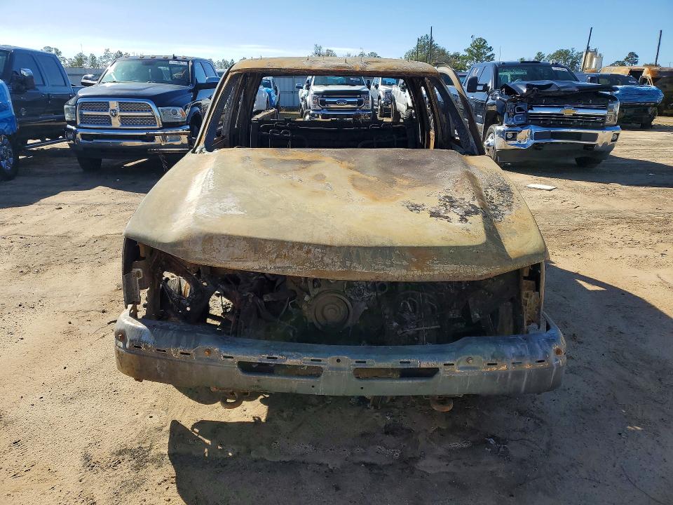 2007 Chevrolet Silverado VIN 1GCJK39D67E158426 COPART salvage auction — BURN, Fl - Cert Of Destruct-No Vin Plate, sold $200 on 2026-07-24 (photo 5)