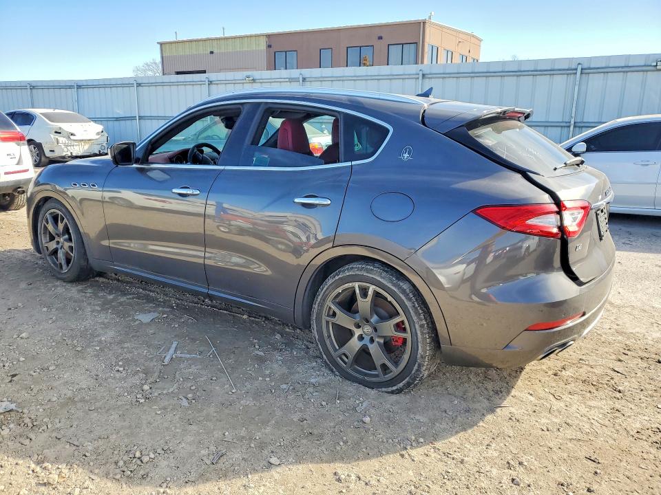 2017 Maserati Levante VIN ZN661XUS9HX252150 COPART salvage auction — MINOR DENT/SCRATCHES, Mo - Cert Of Title-Repossessed, sold $6,400 on 2026-07-03 (photo 2)