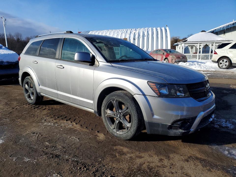 2018 Dodge Journey VIN 3C4PDDGG2JT430517 COPART salvage auction — MINOR DENT/SCRATCHES, Va - Certificate Of Title, sold $3,900 on 2026-08-14 (photo 4)