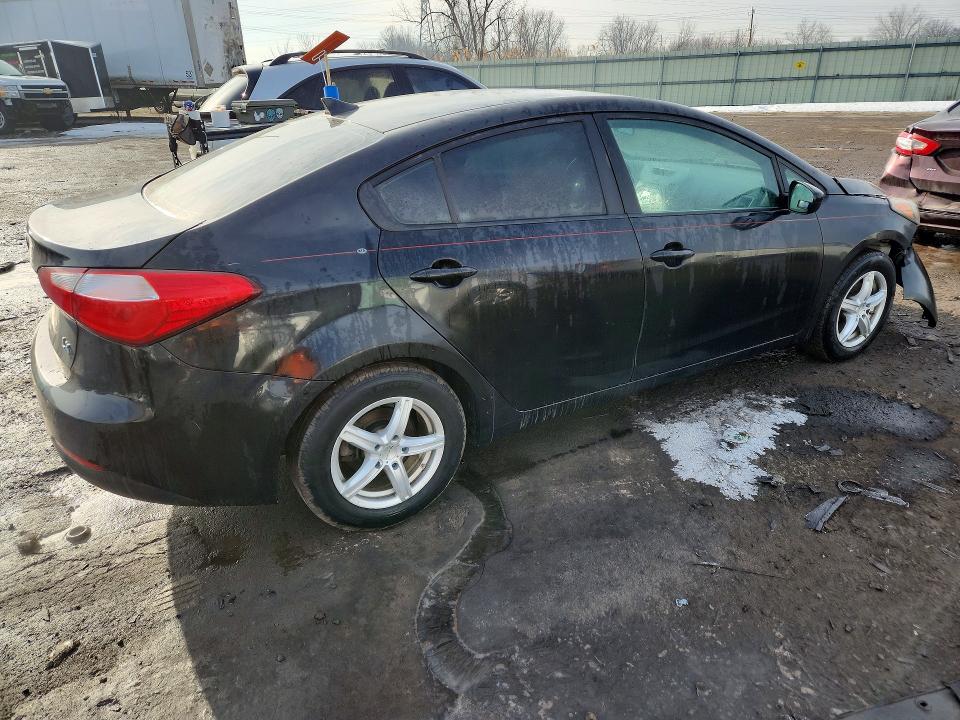 2016 Kia Forte VIN KNAFK4A6XG5618466 COPART salvage auction — FRONT END, MI - CERTIFICATE OF TITLE, sold $950 on 2026-07-24 (photo 3)