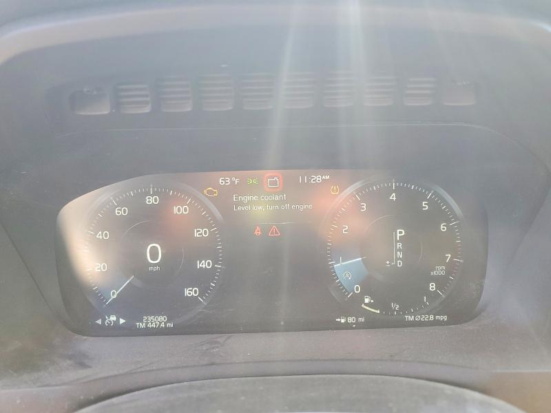 2018 Volvo Xc90 VIN YV4102PK4J1347394 COPART salvage auction — NORMAL WEAR, Ky - Certificate Of Title, sold $4,350 on 2026-07-13 (photo 9)