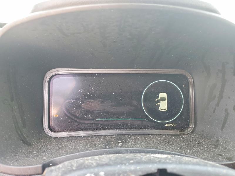 2022 Hyundai Kona VIN KM8K33A34NU868461 COPART salvage auction — FRONT END, Fl - Cert Of Title Slvg Rebuildable, sold $3,850 on 2026-07-14 (photo 9)