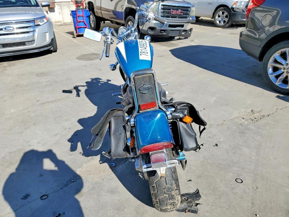 1996 Suzuki Vs1400 VIN JS1VX51L8T2103127 COPART salvage auction — NORMAL WEAR, Ky - Bill Of Sale/Part Only/No Titl, sold $150 on 2026-07-09 (photo 4)