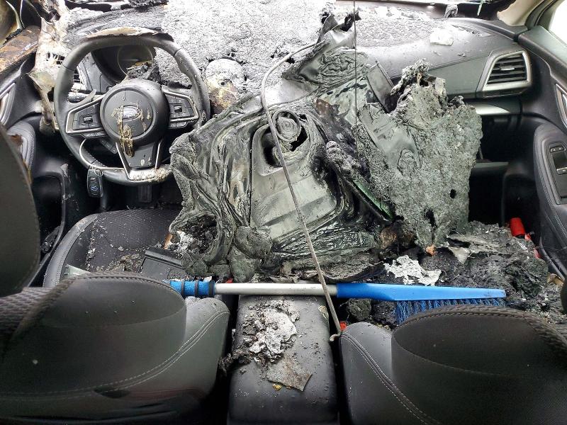 2020 Subaru Forester VIN JF2SKAJC7LH550269 COPART salvage auction — ENGINE BURN, PA - CERTIFICATE OF SALVAGE, sold $600 on 2026-07-20 (photo 8)