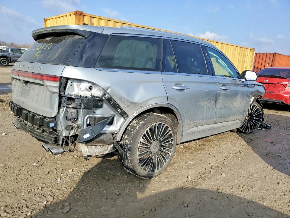 2023 Lincoln Aviator VIN 5LM5J9XC0PGL23725 COPART salvage auction — FRONT END, In - Cert Of Title-Salvage Title, sold $15,700 on 2026-07-28 (photo 3)