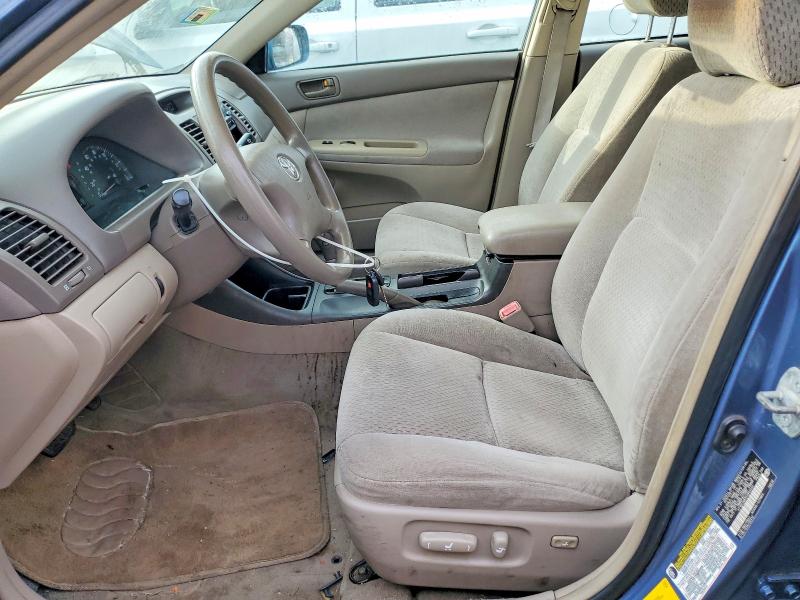 2004 Toyota Camry VIN 4T1BE30KX4U844442 COPART salvage auction — FRONT END, Il - Certificate Of Title, sold $425 on 2026-07-09 (photo 7)