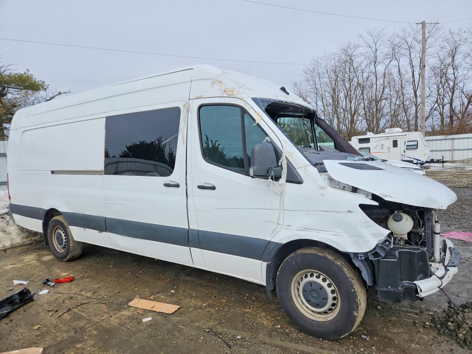 2021 Mercedes-benz Sprinter VIN W1Y4DDHY6MT048156 COPART salvage auction — FRONT END, Wv - Certificate Of Title, sold $10,900 on 2026-07-15 (photo 4)