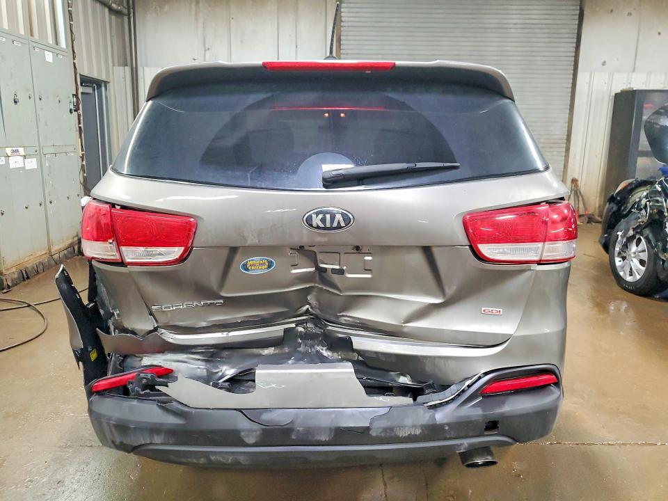 2016 Kia Sorento VIN 5XYPG4A32GG095112 COPART salvage auction — REAR END, Il - Salvage Certificate, sold $1,750 on 2026-07-07 (photo 6)