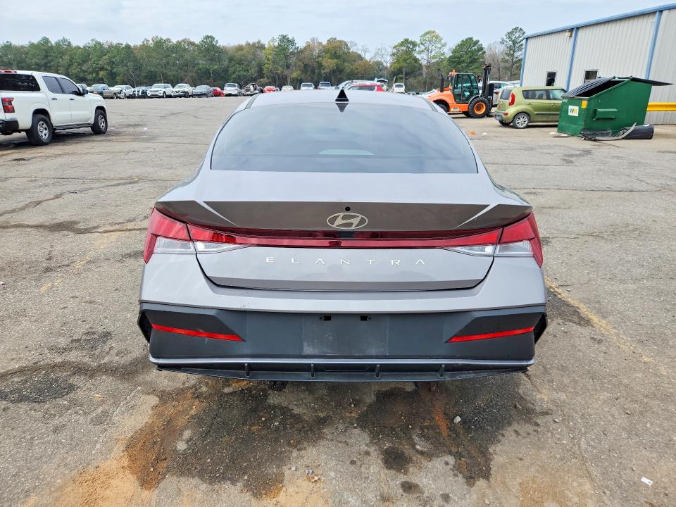 2024 Hyundai Elantra VIN KMHLL4DG1RU690250 COPART salvage auction — FRONT END, Fl - Cert Of Title Slvg Rebuildable, sold $5,400 on 2026-07-20 (photo 6)