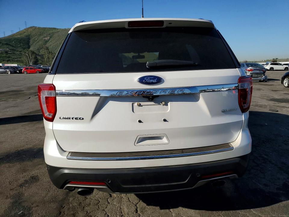 2018 Ford Explorer VIN 1FM5K7FH9JGA69022 COPART salvage auction — FRONT END, Ca - Salvage Certificate, sold $3,900 on 2026-07-02 (photo 6)