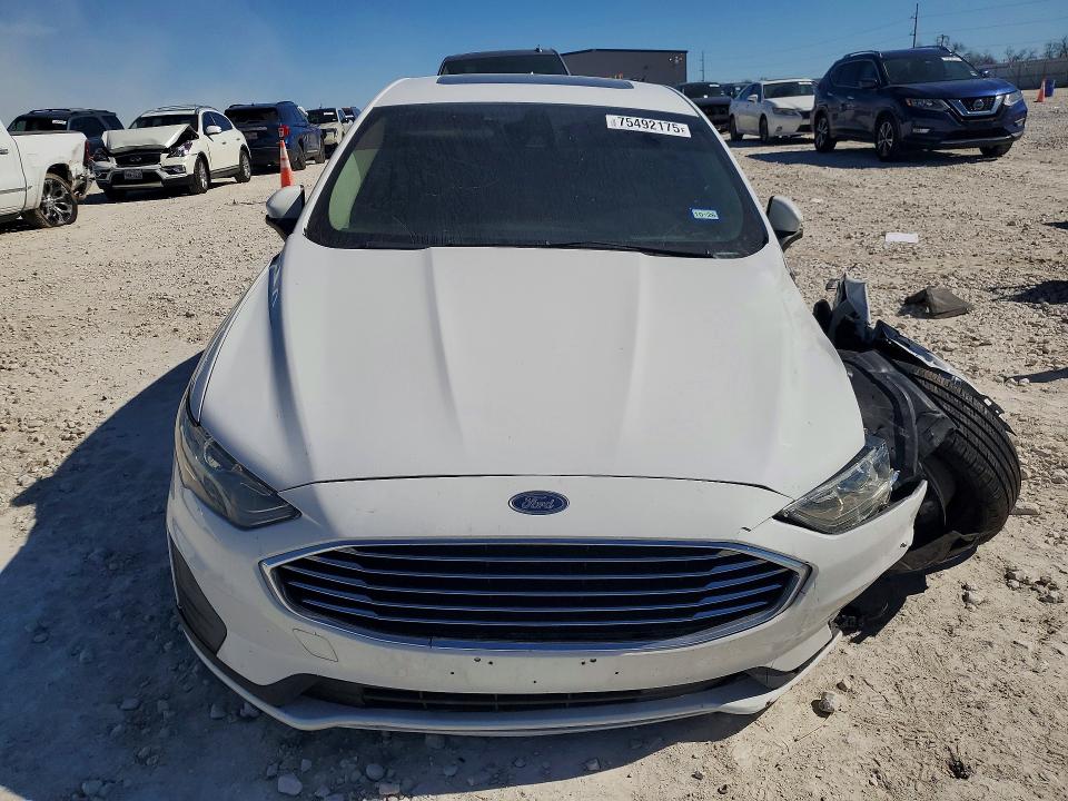 2019 Ford Fusion VIN 3FA6P0LU4KR104987 COPART salvage auction — FRONT END, Tx - Salvage Vehicle Title, sold $1,400 on 2026-07-02 (photo 5)
