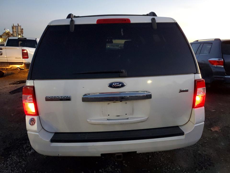 2010 Ford Expedition VIN 1FMJK1K51AEA29424 COPART salvage auction — MINOR DENT/SCRATCHES, Ca - Dis/Dlr/Exp Clean W/Salv Hist, sold $700 on 2026-07-10 (photo 6)