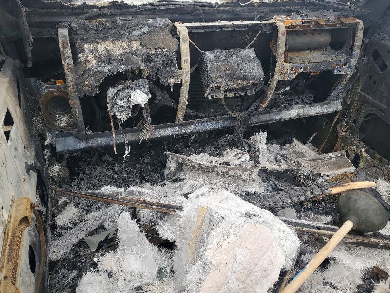 2001 Jeep Wrangler / VIN 1J4FA59S51P350462 COPART salvage auction — INTERIOR BURN, In - Bill Of Sale - Parts Only, sold $850 on 2026-07-02 (photo 8)