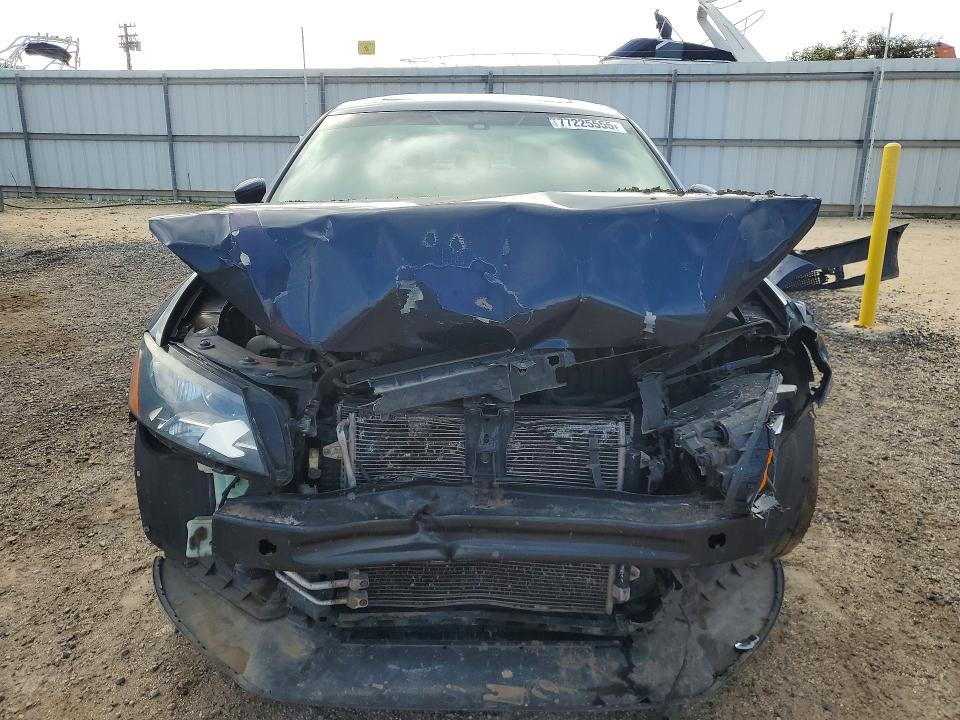 2014 Volkswagen Passat VIN 1VWBT7A31EC090361 COPART salvage auction — FRONT END, HI - CERTIFICATE OF SALVAGE, sold $2 on 2026-07-27 (photo 5)