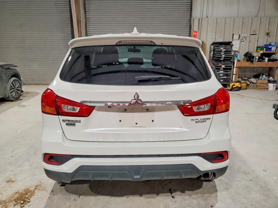 2018 Mitsubishi Outlander VIN JA4AP3AU4JZ023825 COPART salvage auction — FRONT END, Mo - Salvage Certificate Of Title, sold $2,500 on 2026-07-20 (photo 6)