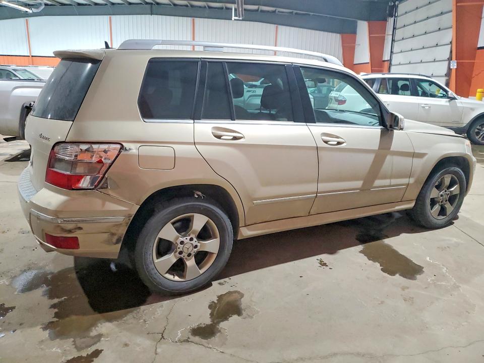 2011 Mercedes-benz Glk-class VIN WDCGG8HBXBF628057 COPART salvage auction — REAR END, AB - BOS - SALVAGE, sold $275 on 2026-07-21 (photo 3)