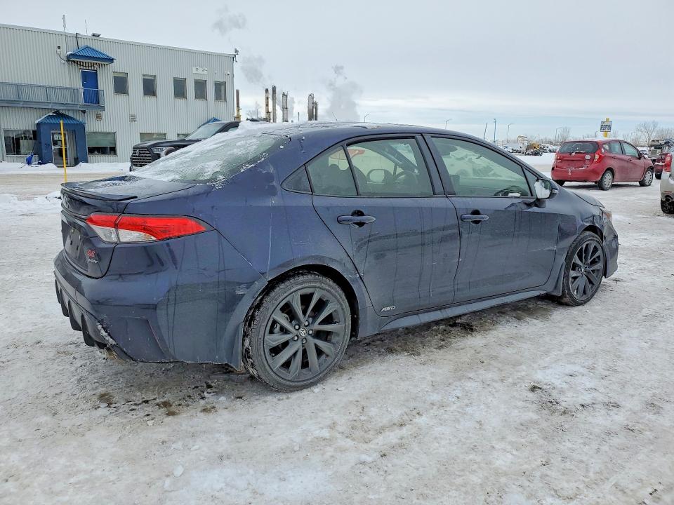2025 Toyota Corolla VIN JTDBDMHE4S3021357 COPART salvage auction — FRONT END, Qc - Irrecuperable, sold $10,200 on 2026-07-21 (photo 3)