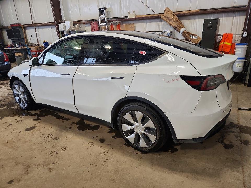 2023 Tesla Model y VIN 7SAYGAEE6PF762837 COPART salvage auction — FRONT END, Salvage Title, sold $12,200 on 2026-07-23 (photo 2)