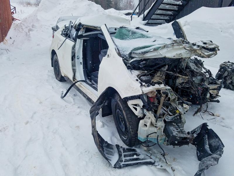 2024 Toyota Corolla VIN 5YFB4MBE6RP196140 COPART salvage auction — ALL OVER, Qc - Irrecuperable, sold $125 on 2026-07-28 (photo 4)