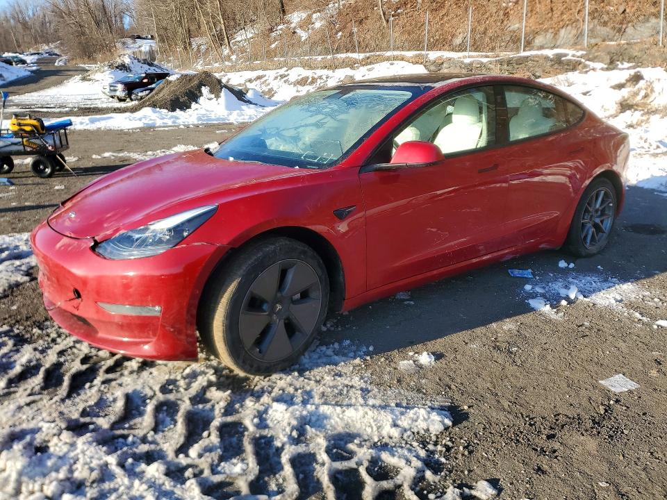 2022 Tesla Model 3 VIN 5YJ3E1EBXNF251566 COPART salvage auction — SIDE, NY - MV907A-PARTS ONLY, sold $1,650 on 2026-07-21 (photo 1)