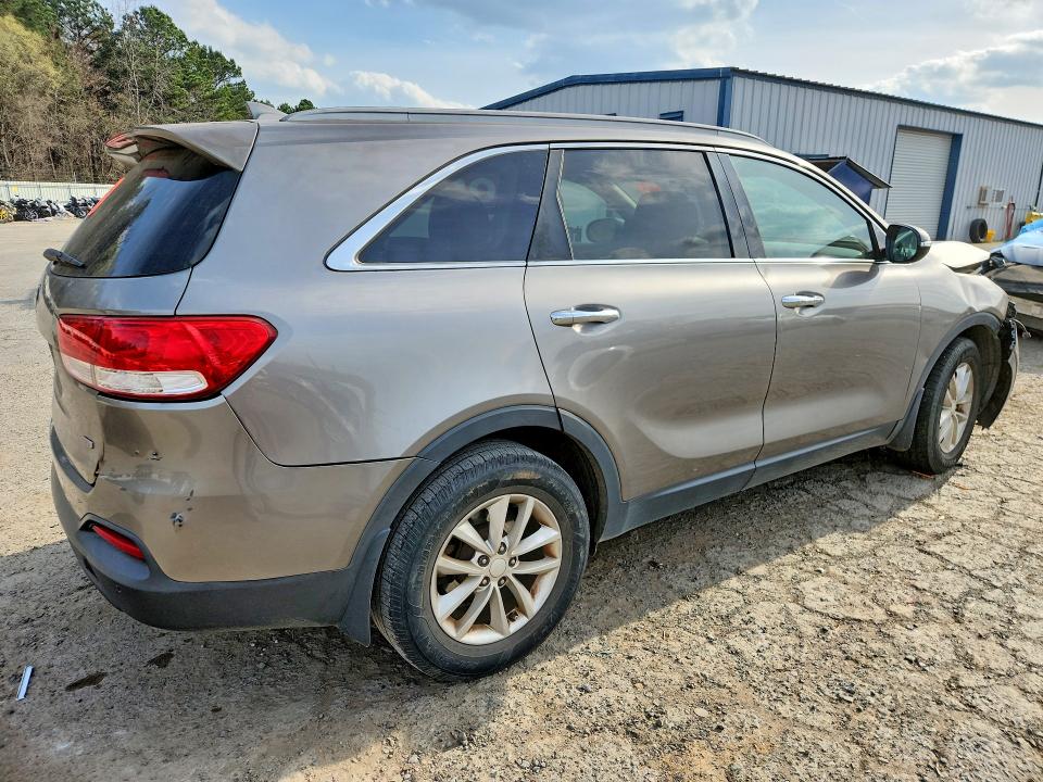 2016 Kia Sorento VIN 5XYPG4A30GG076073 COPART salvage auction — FRONT END, Tx - Salvage Vehicle Title, sold $1,400 on 2026-07-02 (photo 3)