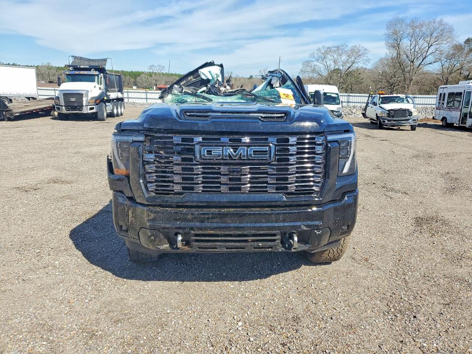 2025 Gmc SIERRA VIN 1GT4UXEY7SF326004 COPART salvage auction — ALL OVER, AL - CERT OF TITLE-PARTS ONLY SALVG, sold $6,800 on 2026-07-09 (photo 5)
