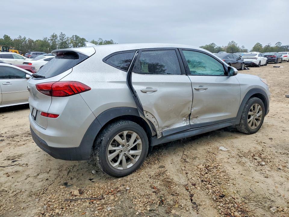 2019 Hyundai Tucson VIN KM8J23A44KU842896 COPART salvage auction — SIDE, Salvage Title, sold $4,150 on 2026-07-17 (photo 3)