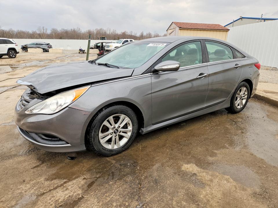 2014 Hyundai Sonata VIN 5NPEB4AC6EH904607 COPART salvage auction — FRONT END, Salvage Title, sold $475 on 2026-08-20 (photo 1)