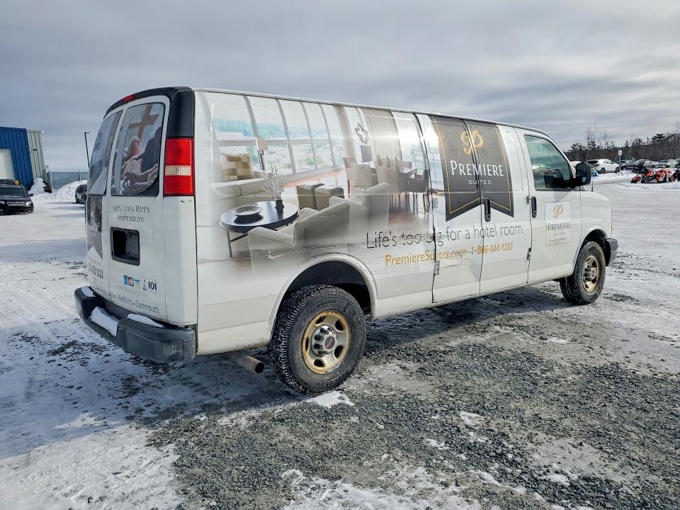 2015 Gmc Savana VIN 1GTW7GCF8F1118993 COPART salvage auction — SIDE, Ns - Salvage Title, sold $2,050 on 2026-07-09 (photo 3)