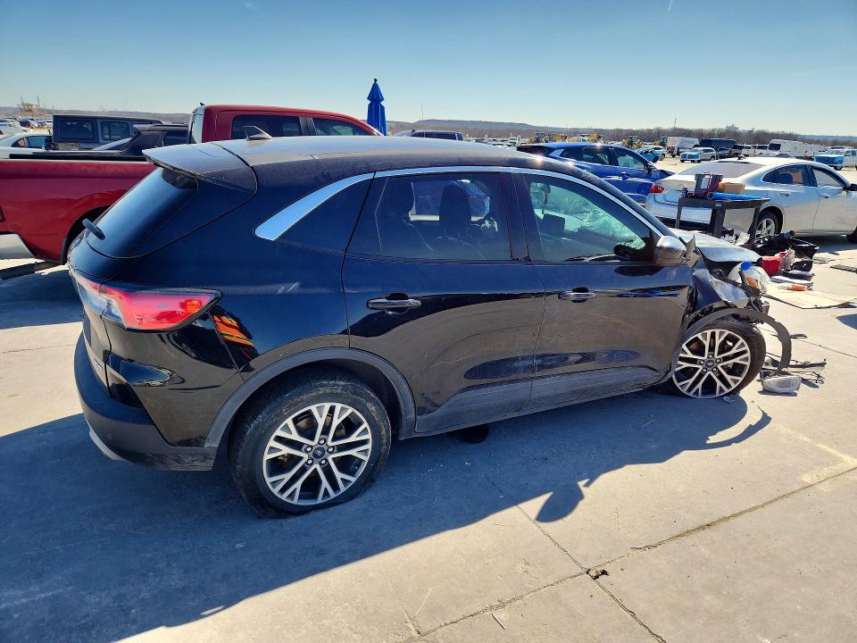 2022 Ford Escape VIN 1FMCU9H91NUA45579 COPART salvage auction — FRONT END, Tx - Salvage Vehicle Title, sold $1,350 on 2026-07-02 (photo 3)