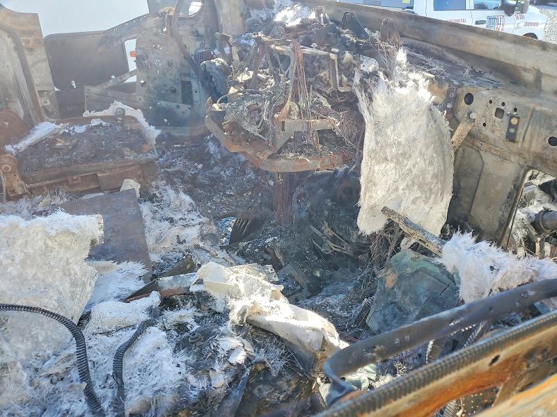 2025 Volvo Vnl VIN 4V4NC9EH3SN668353 COPART salvage auction — ALL OVER, Fl - Certificate Of Destruction, sold $15 on 2026-07-09 (photo 5)