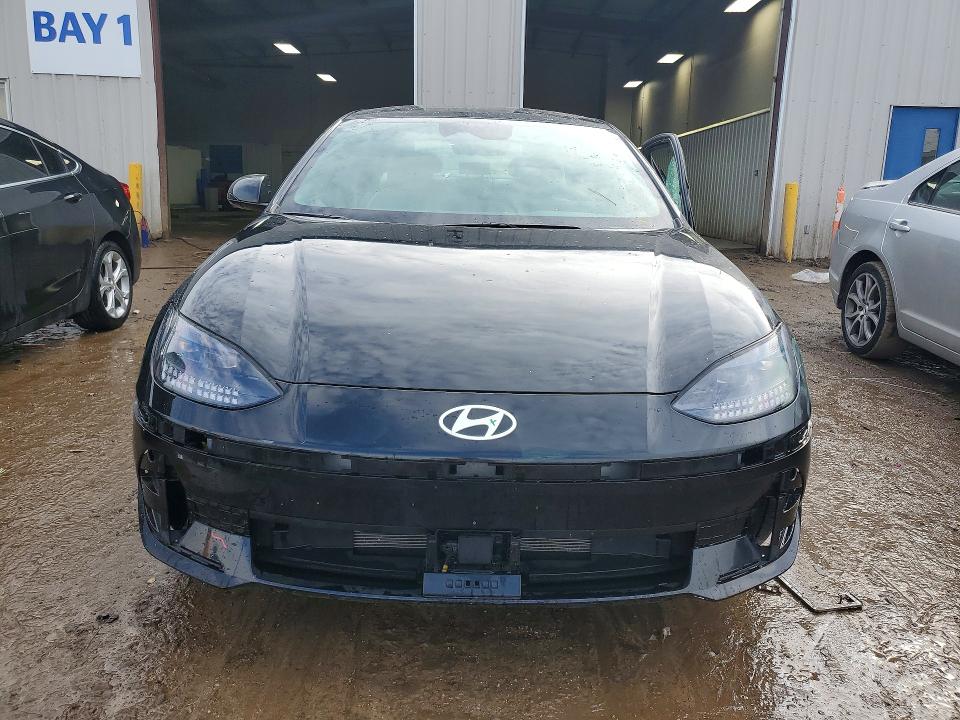2024 Hyundai Ioniq 6 VIN KMHM54AC4RA081266 COPART salvage auction — SIDE, Il - Salvage Certificate, sold $250 on 2026-07-14 (photo 5)