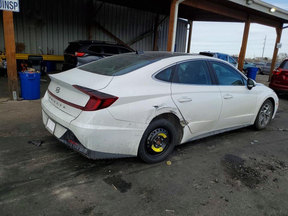 2022 Hyundai Sonata VIN KMHL14JA8NA226602 COPART salvage auction — REAR END, Salvage Title, sold $7,400 on 2026-07-09 (photo 3)