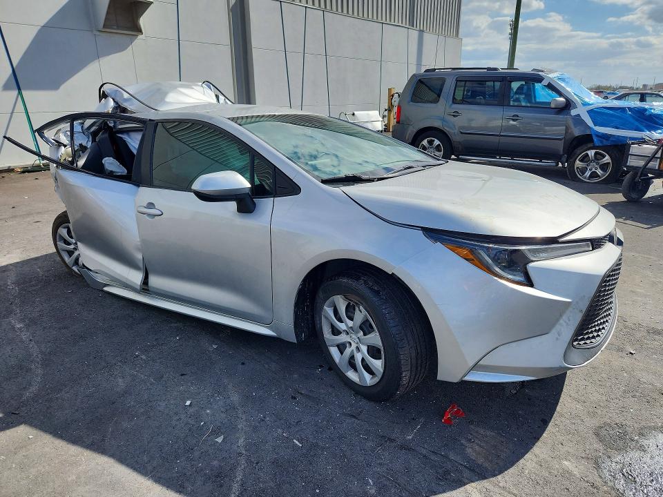 2021 Toyota Corolla VIN 5YFEPMAEXMP156707 COPART salvage auction — REAR END, Fl - Certificate Of Destruction, sold $2,100 on 2026-07-29 (photo 4)