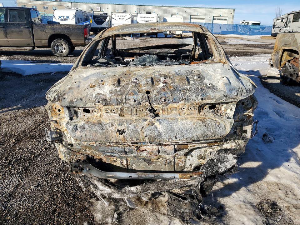 2025 Hyundai Elantra VIN KMHLM4DGXSU917258 COPART salvage auction — BURN, AB - BOS - NONREPAIRABLE, sold $175 on 2026-07-14 (photo 6)