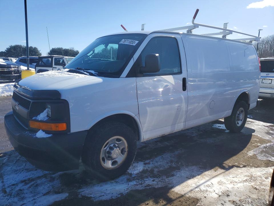 2017 Chevrolet Express 2500 VIN 1GCWGAFF3H1337078 COPART salvage auction — MINOR DENT/SCRATCHES, Ny - Certificate Of Title, sold $2,900 on 2026-07-09 (photo 1)