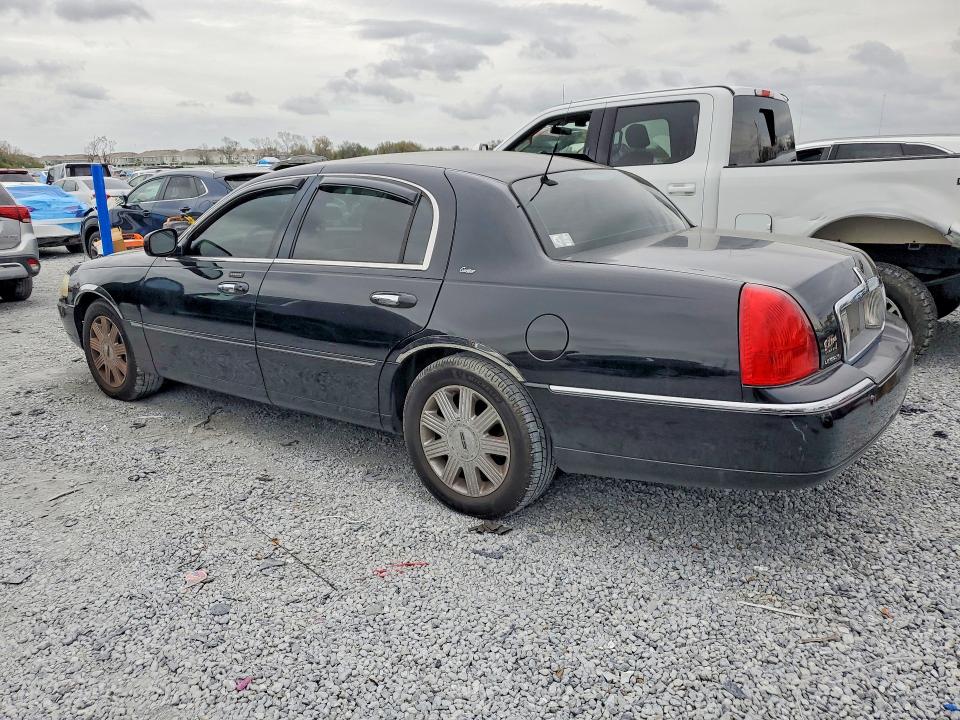 2003 Lincoln TOWN CAR VIN 1LNHM83W13Y630827 COPART salvage auction — SIDE, Va - Cert Of Title-Salvage History, sold $450 on 2026-07-10 (photo 2)