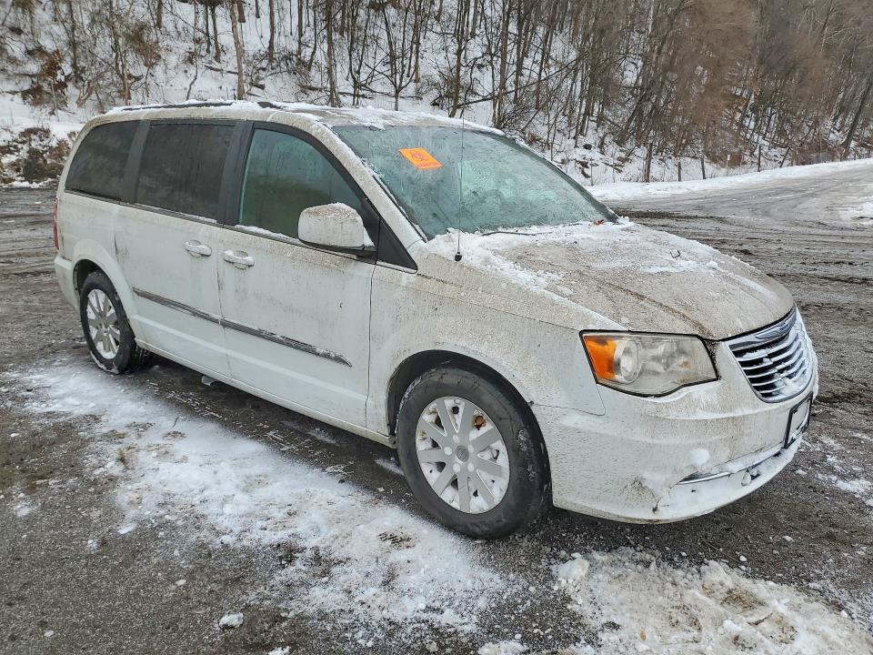 2015 Chrysler Town & country VIN 2C4RC1BGXFR538802 COPART salvage auction — MINOR DENT/SCRATCHES, Ny - Mv907A-Parts Only W/Lienholder, sold $475 on 2026-07-30 (photo 4)