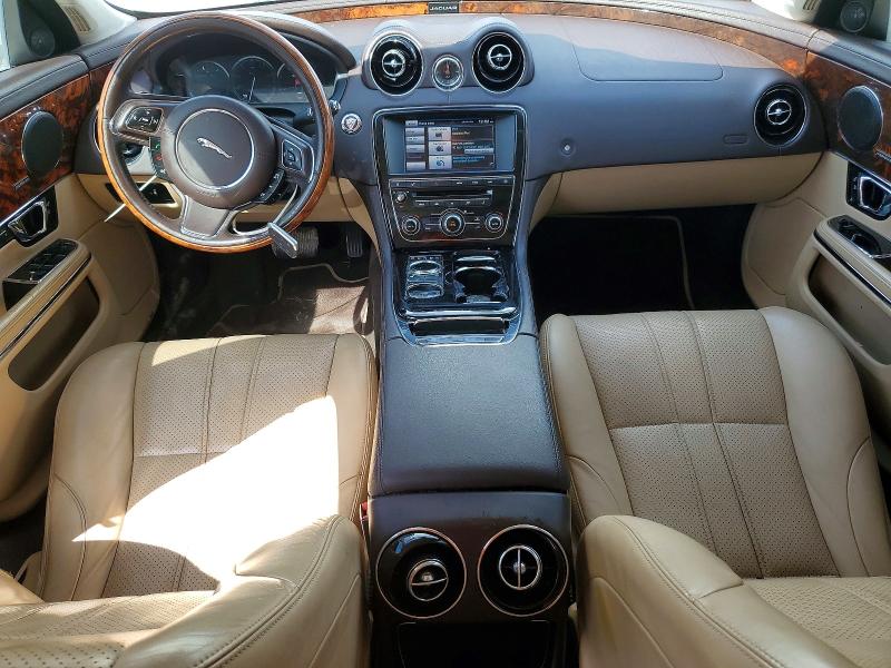 2014 Jaguar Xj VIN SAJWA1CZ3E8V66221 COPART salvage auction — MINOR DENT/SCRATCHES, Ct - Clean Title, sold $275 on 2026-07-10 (photo 8)