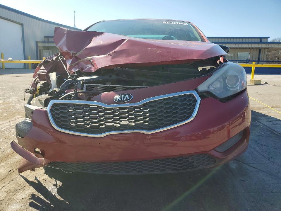 2016 Kia Forte VIN KNAFK4A60G5564336 COPART salvage auction — FRONT END, Tn - Salvage Certificate, sold $500 on 2026-07-27 (photo 5)