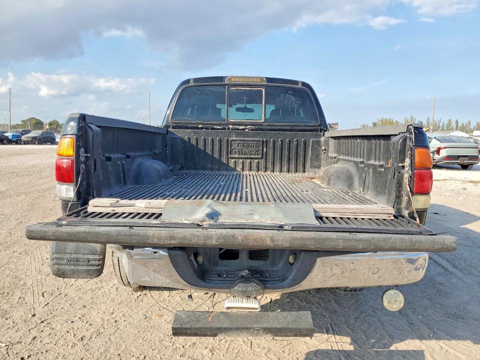 2004 Toyota Tundra VIN 5TBRN34164S441138 COPART salvage auction — FRONT END, FL - CERT OF TITLE SLVG REBUILDABLE, sold $925 on 2026-07-23 (photo 6)