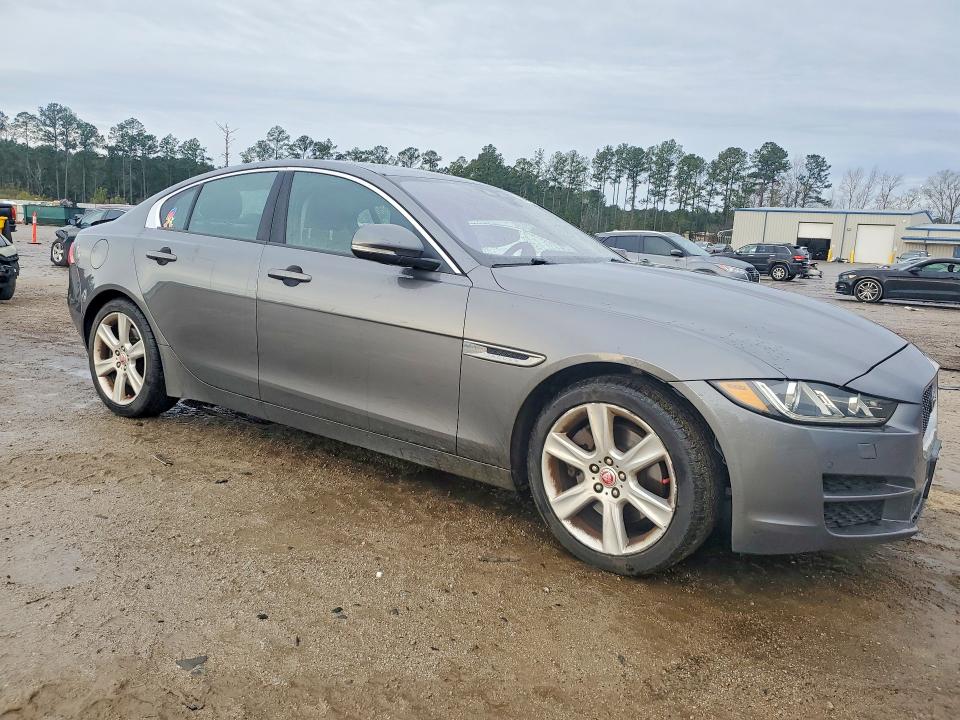 2017 Jaguar Xe VIN SAJAD4BG2HA961099 COPART salvage auction — REAR END, Sc - Cert Of Title-Salvage, sold $2,300 on 2026-07-27 (photo 4)