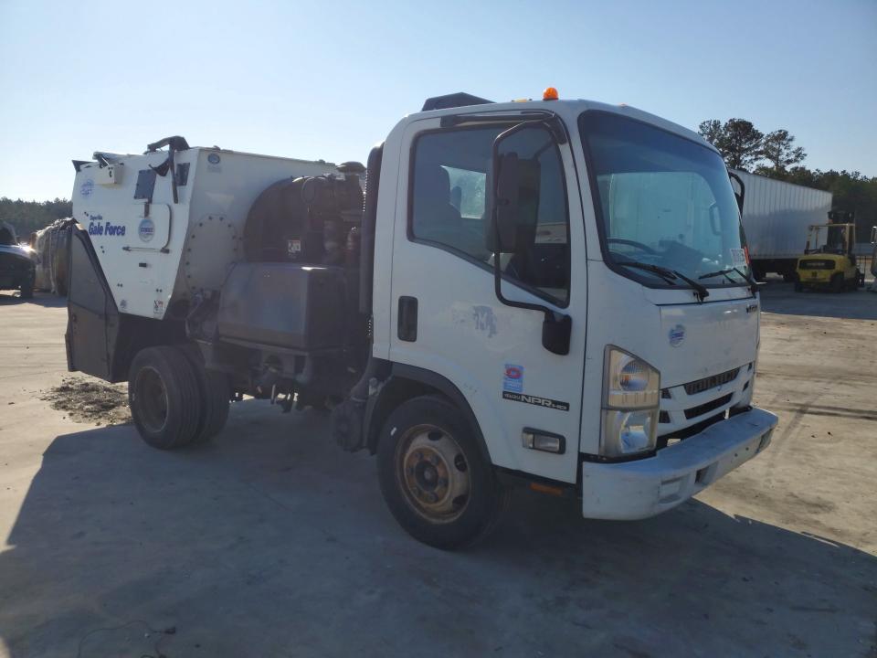 2017 Isuzu Npr hd VIN 54DC4W1B2HS808527 COPART salvage auction — BURN, Nc - Dealer Only Salvage Title, sold $2,350 on 2026-07-08 (photo 4)
