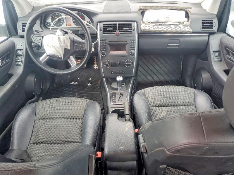 2010 Mercedes-benz B200 VIN WDDFH3EB2AJ566242 COPART salvage auction — UNDERCARRIAGE, On - Permit Salvage, sold $200 on 2026-07-07 (photo 8)