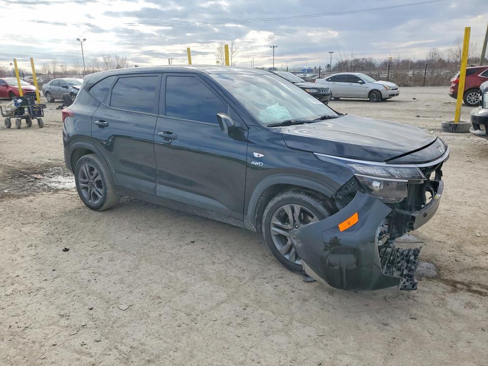 2023 Kia Seltos VIN KNDEPCAA8P7365022 COPART salvage auction — FRONT END, IN - CERT OF TITLE-SALVAGE TITLE, sold $4,000 on 2026-07-31 (photo 4)