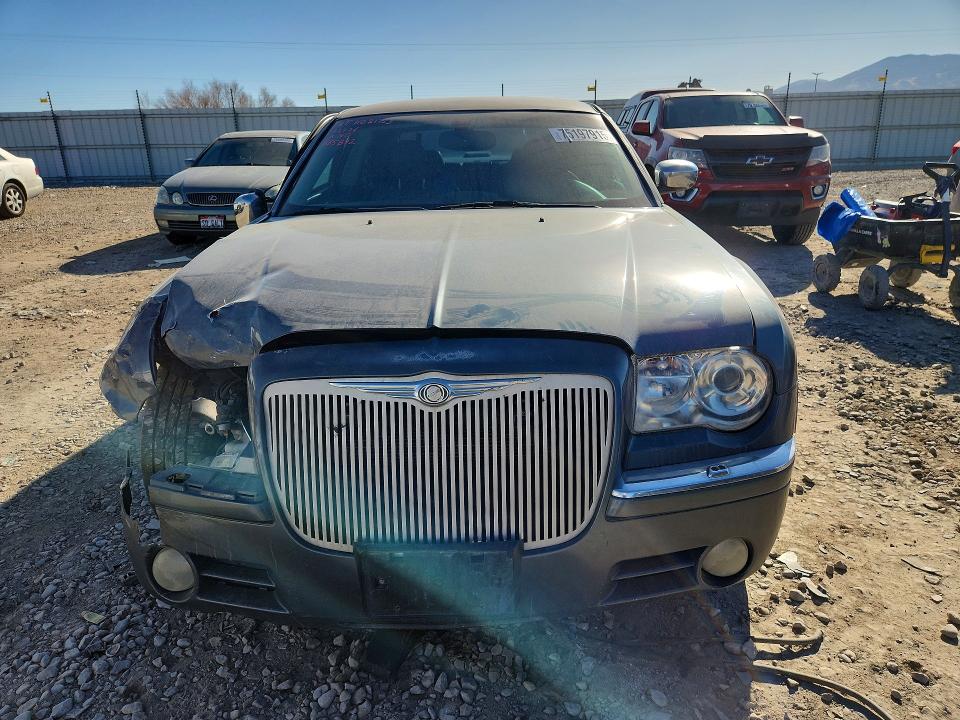 2005 Chrysler 300c VIN 2C3JA63H35H665892 COPART salvage auction — FRONT END, Ut - Salvage Certificate, sold $300 on 2026-07-17 (photo 5)
