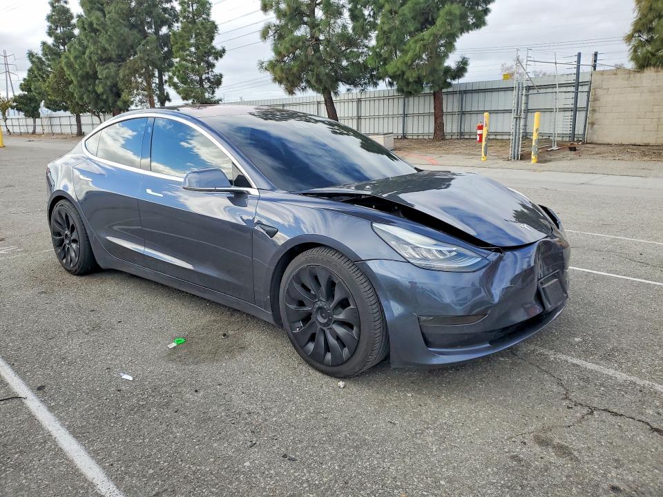 2018 Tesla Model 3 VIN 5YJ3E1EAXJF025660 COPART salvage auction — FRONT END, Ca - Salvage Certificate, sold $4,800 on 2026-07-16 (photo 4)