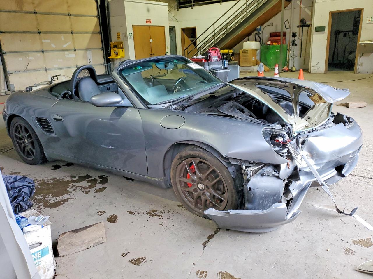 2003 Porsche Boxster VIN WP0CA29813U622764 COPART salvage auction — Front End, WA - VEHICLE CERT OF OWNERSHIP-TITL, sold $1,900 on 2026-06-30 (photo 4)
