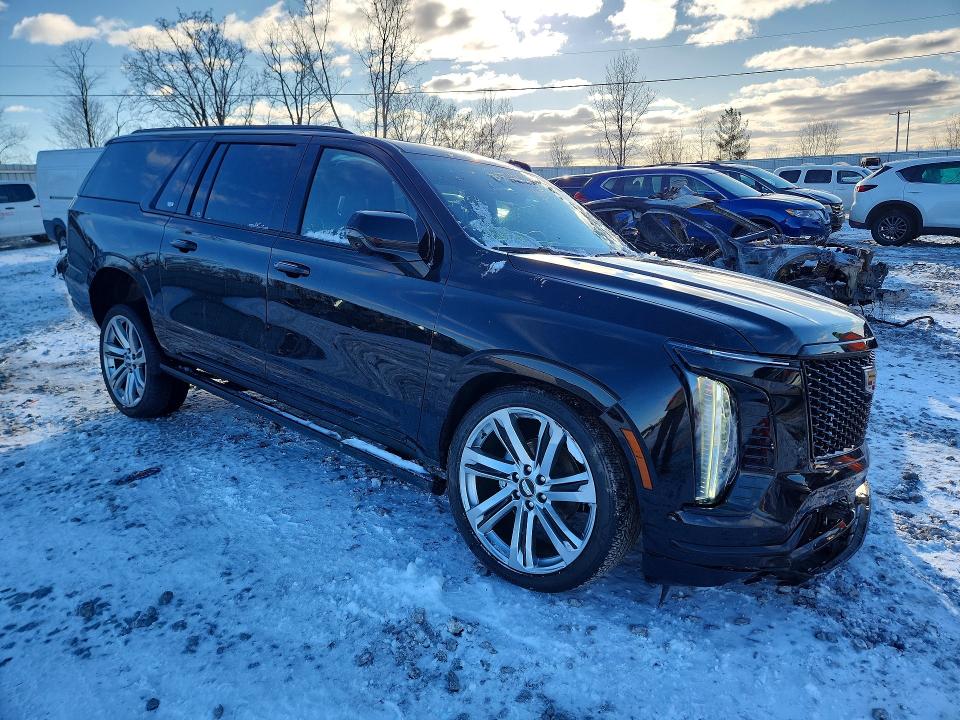 2025 Cadillac Escalade VIN 1GYS9RRL3SR189381 COPART salvage auction — FRONT END, MI - CERT OF TITLE-SALVAGE VEHICLE, sold $21,100 on 2026-07-30 (photo 4)